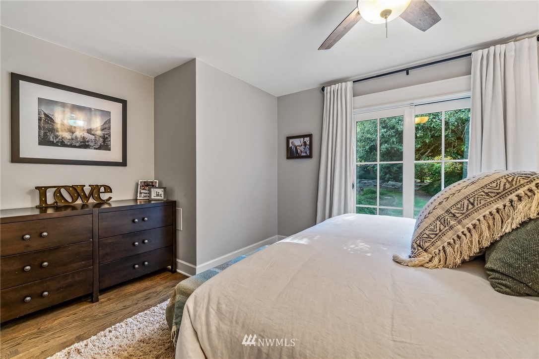 21032 9th Avenue Southeast Bothell, WA 98021 - Photo 14 of 29