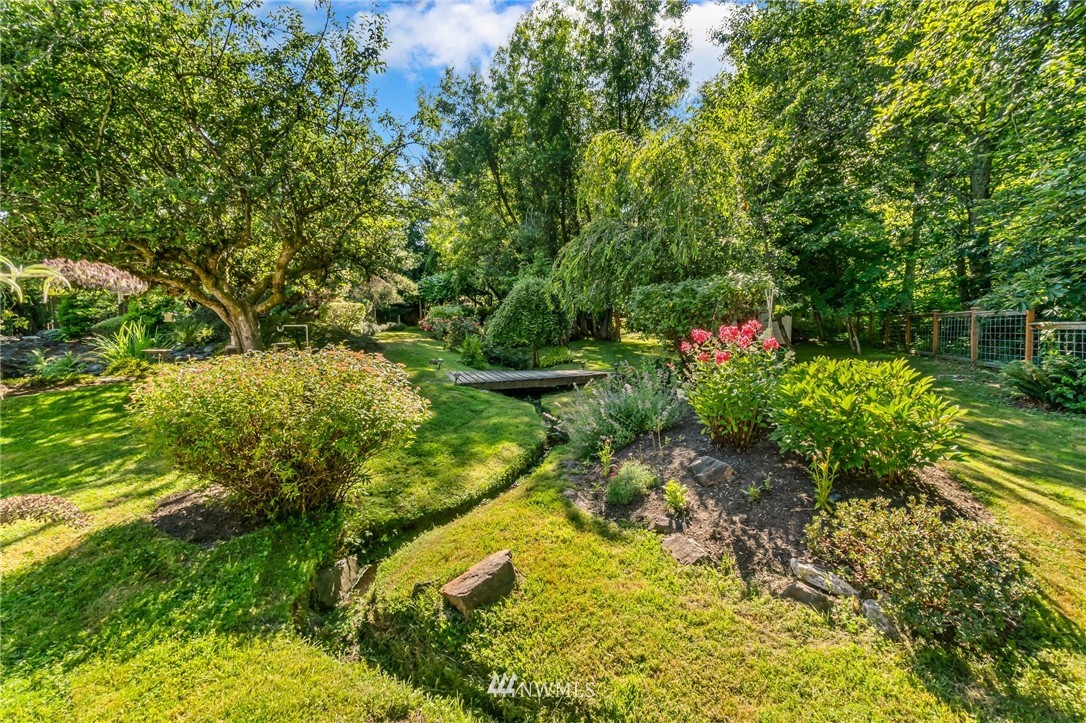 21032 9th Avenue Southeast Bothell, WA 98021 - Photo 20 of 29