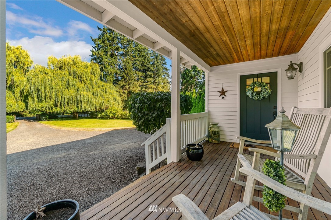 21032 9th Avenue Southeast Bothell, WA 98021 - Photo 4 of 29