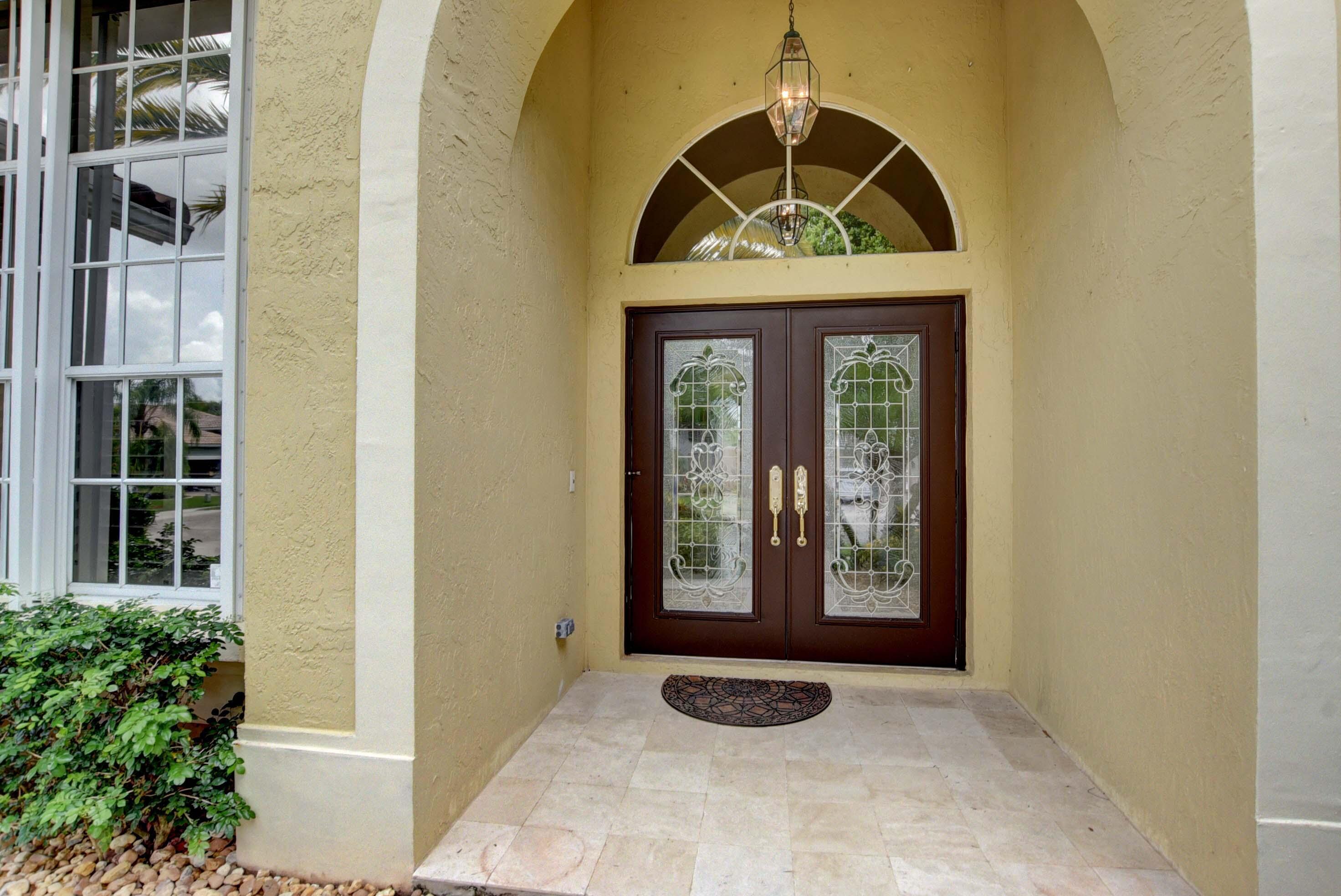 10075 Umberland Place Boca Raton, FL 33428 - Photo 2 of 45 Grand Covered Entry