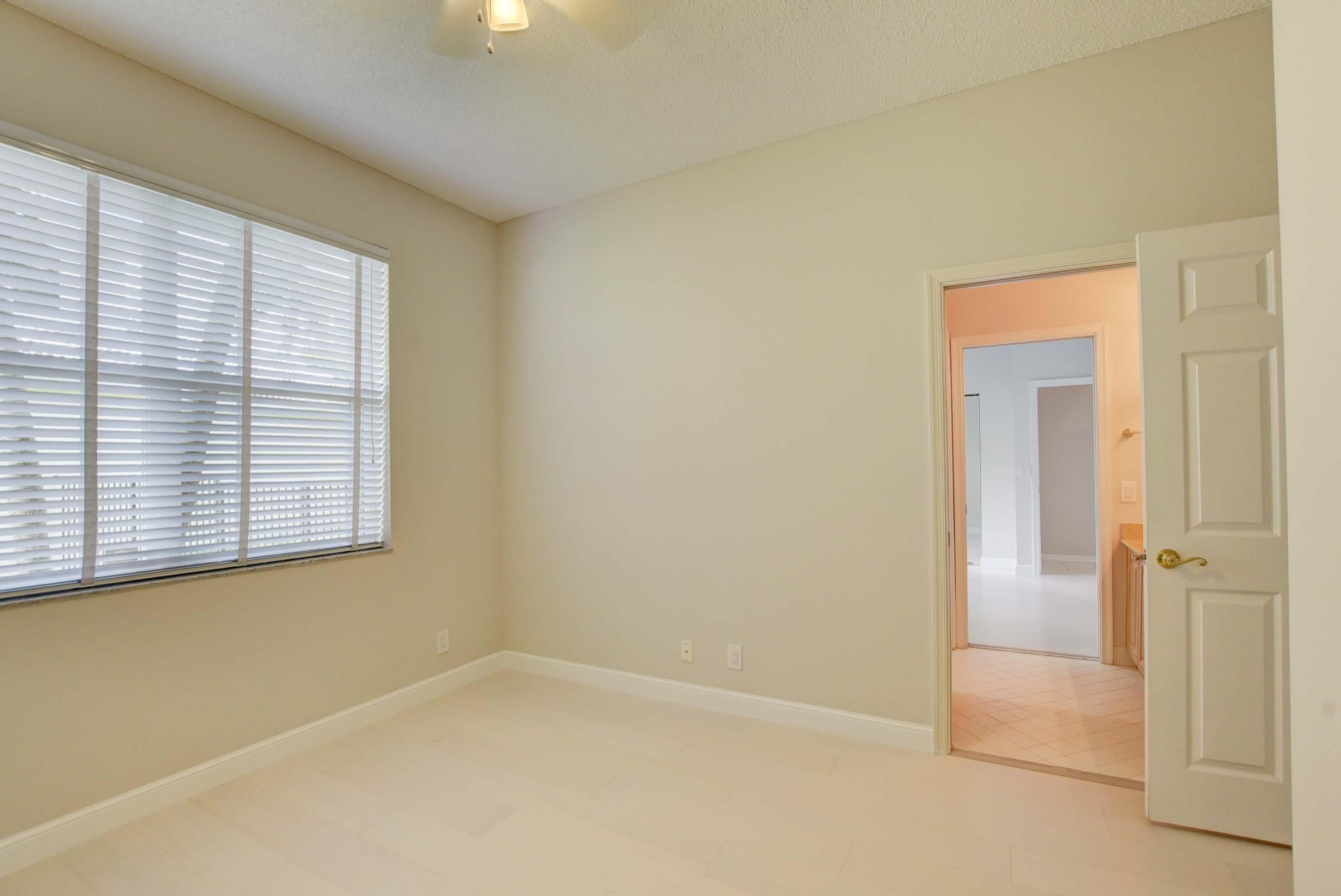 10075 Umberland Place Boca Raton, FL 33428 - Photo 24 of 45 1 Secondary Bedroom