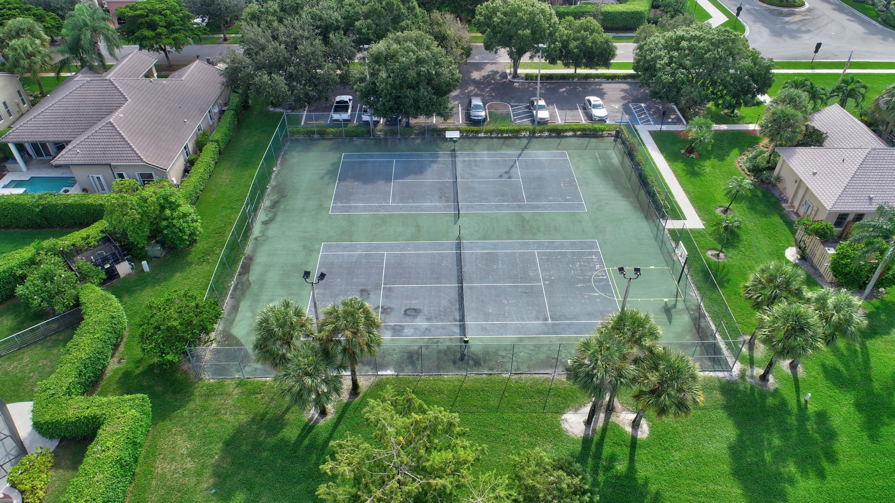 10075 Umberland Place Boca Raton, FL 33428 - Photo 41 of 45 Tennis Court Aerial