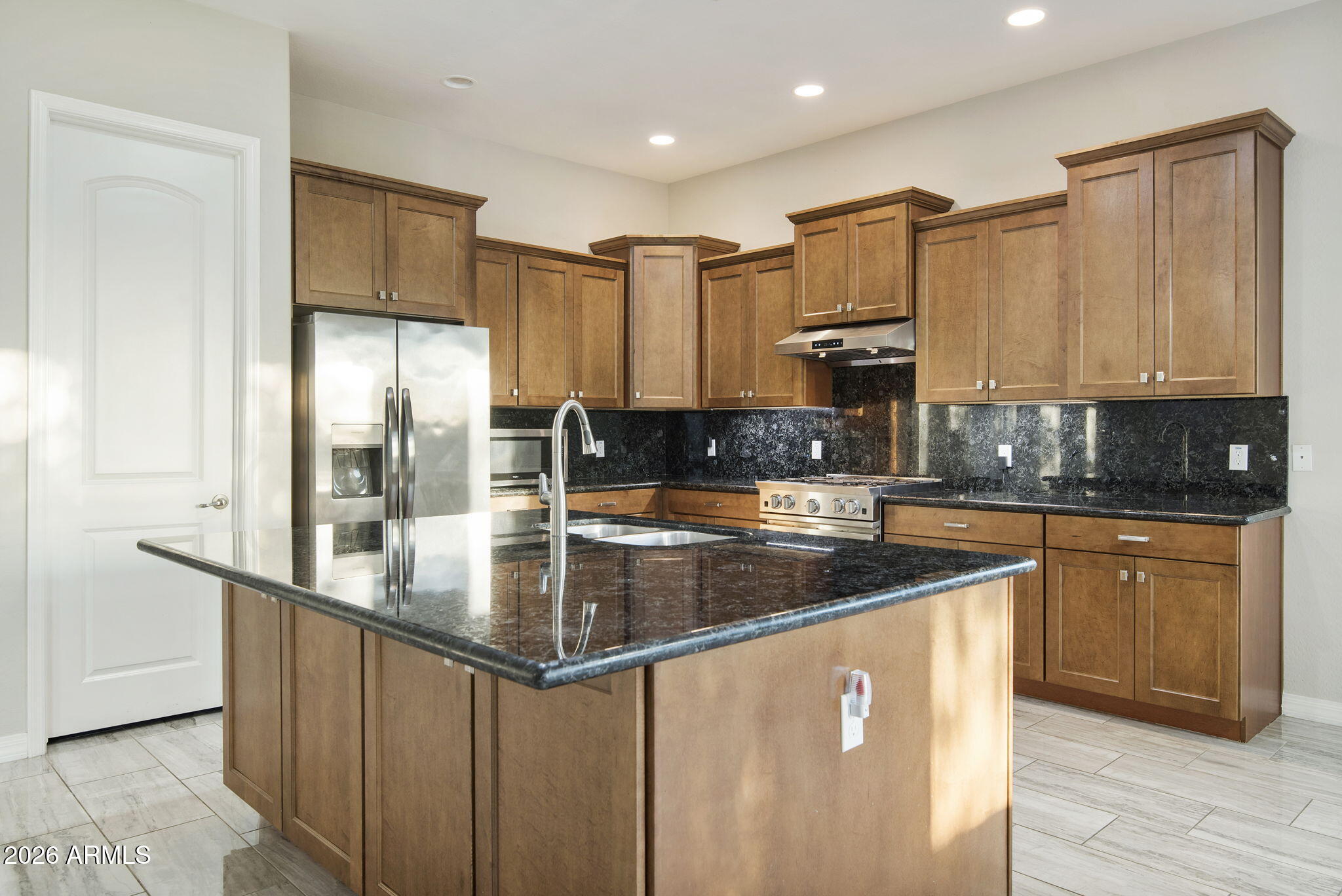 1512 West Ardmore Road Phoenix, AZ 85041 - Photo 4 of 75