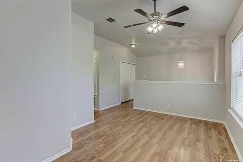 $255,000 | 22 Sunflower Run, San Antonio, TX 78240