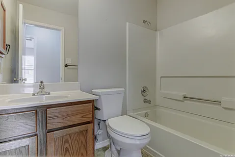 $255,000 | 22 Sunflower Run, San Antonio, TX 78240