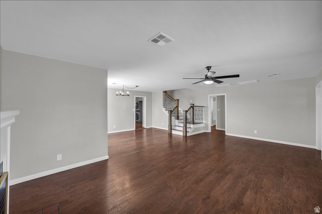 239 North Main Street St. George, UT 84770 - Photo 9 of 30 Upstairs unit living room and dining room