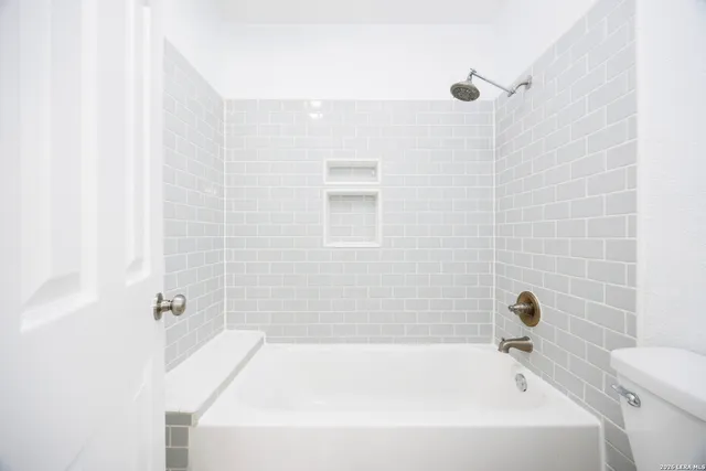 a bathroom with a bathtub