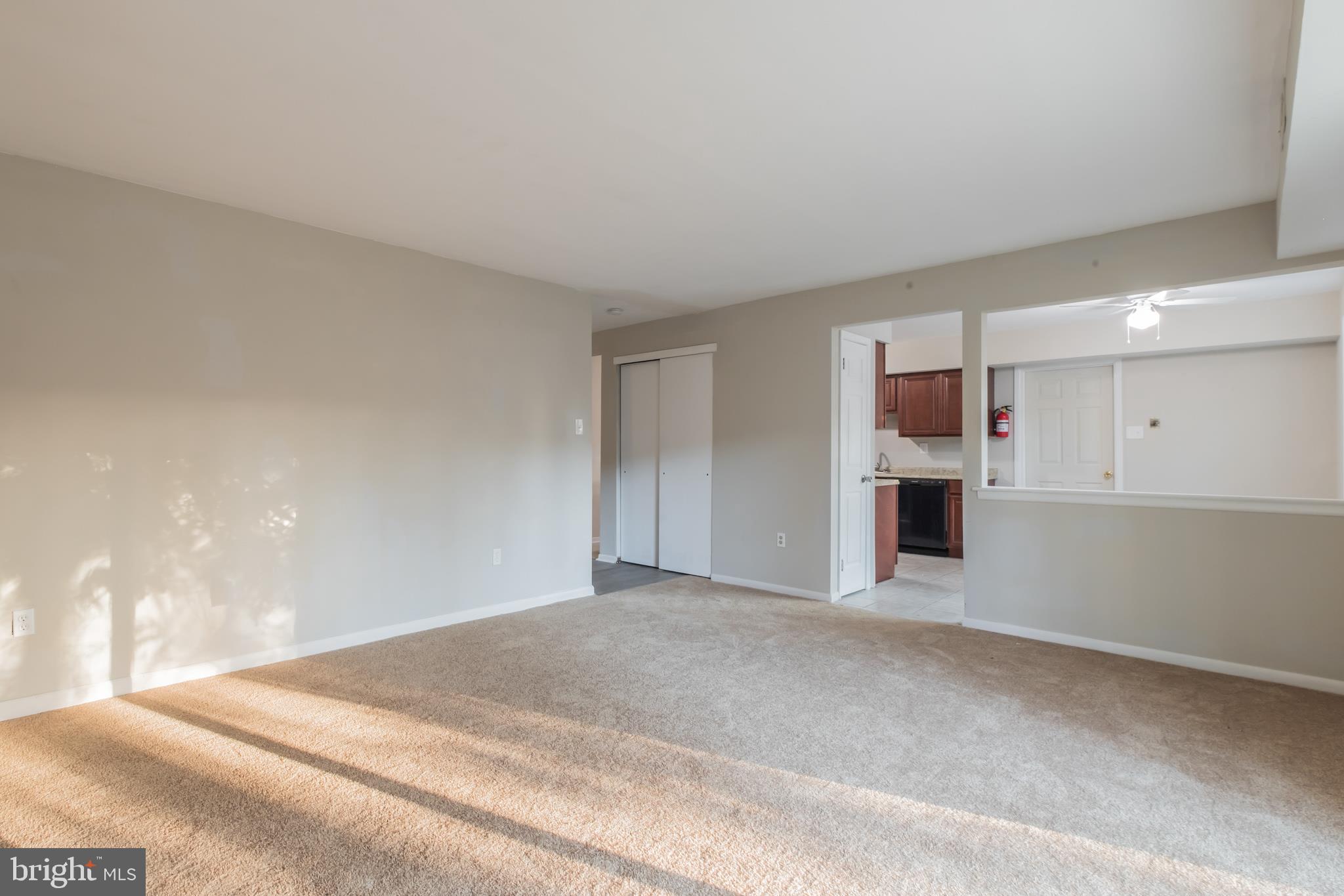 325 Balsam Road Williamstown, NJ 08094 - Photo 15 of 30 Gallery Image 15