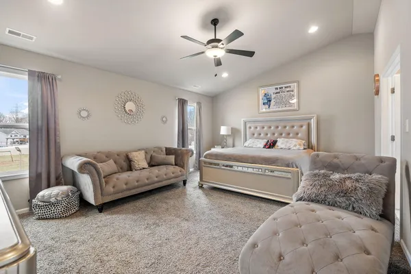 $529,900 | 1089 Lakeview Drive, Hobart, IN 46342