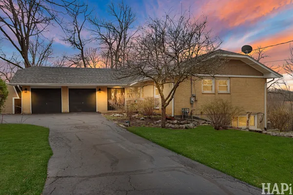 $399,900 | 25661 West Blakely Parkway, Wauconda, IL 60084