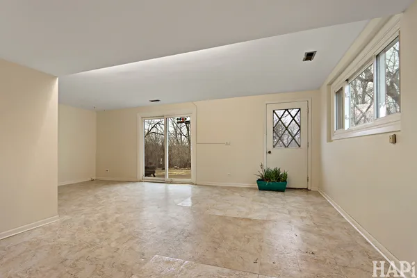 $399,900 | 25661 West Blakely Parkway, Wauconda, IL 60084