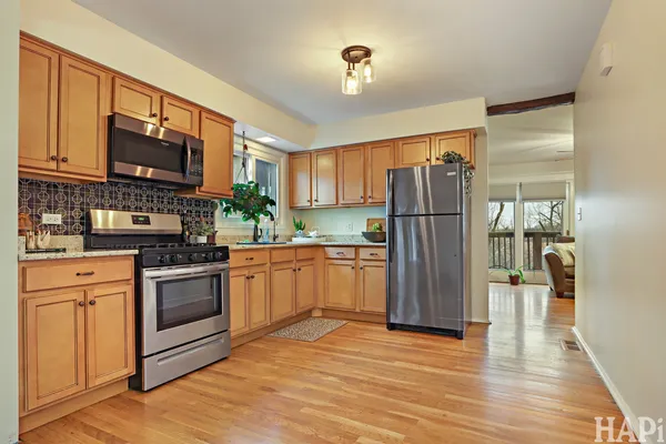 $399,900 | 25661 West Blakely Parkway, Wauconda, IL 60084