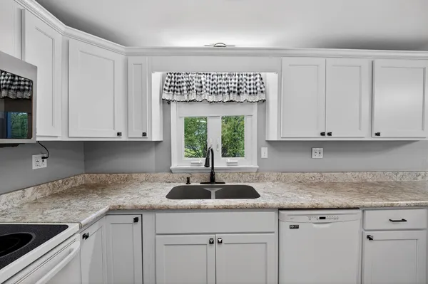 $259,900 | 215 25th Avenue, Monroe, WI 53566