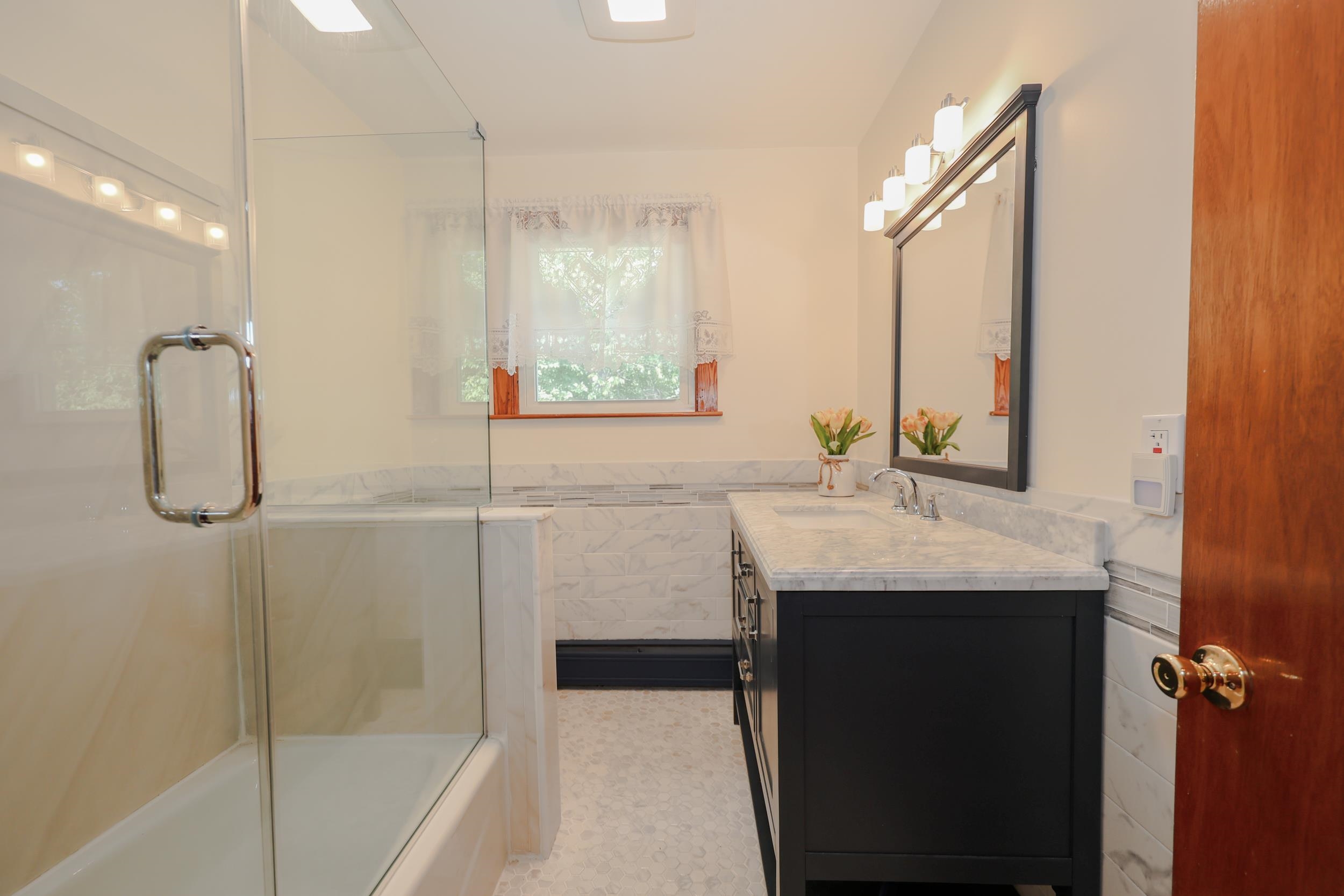 68 Robinson Road Nashua, NH 03060 - Photo 34 of 54