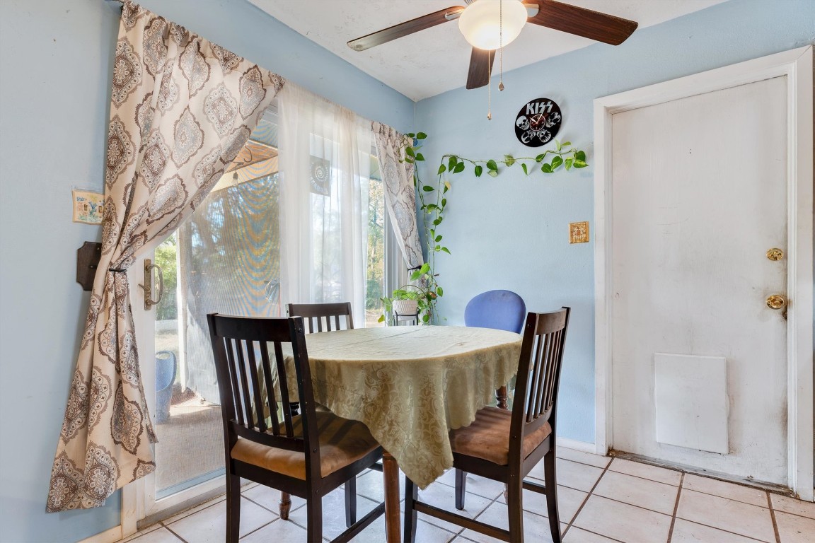 9505 Eddystone Street Austin, TX 78729 - Photo 8 of 14