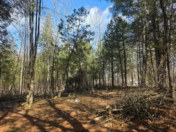 $40,000 | 11 Main Street, Clinton, ME 04927