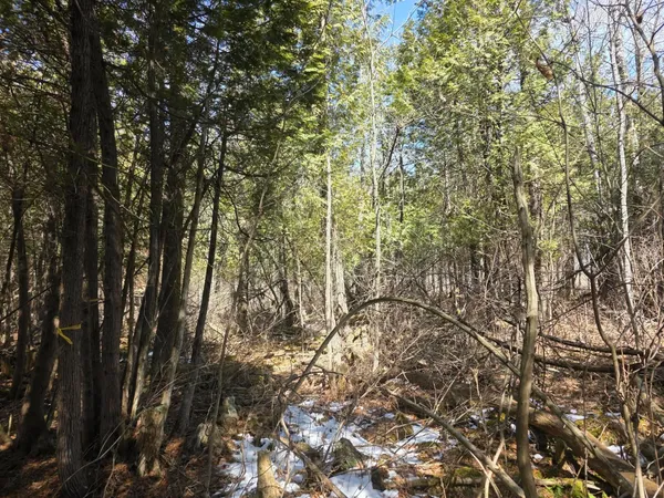 $40,000 | 11 Main Street, Clinton, ME 04927