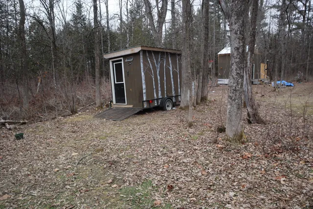 $59,900 | 11 Main Street, Clinton, ME 04927