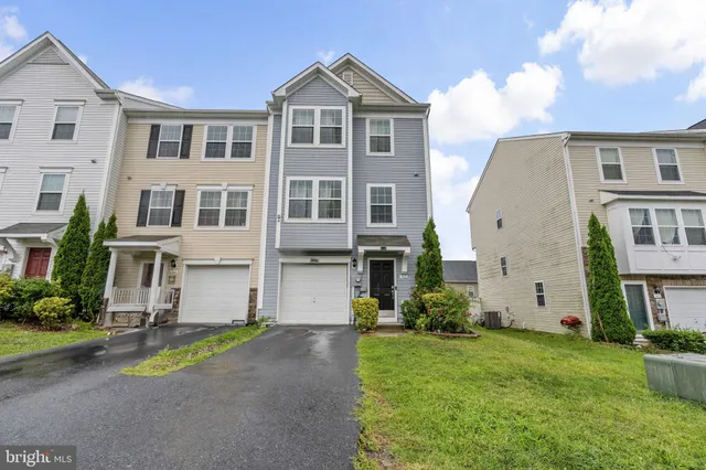 $275,000 | 362 Rumbling Rock Road, Hedgesville, WV 25427