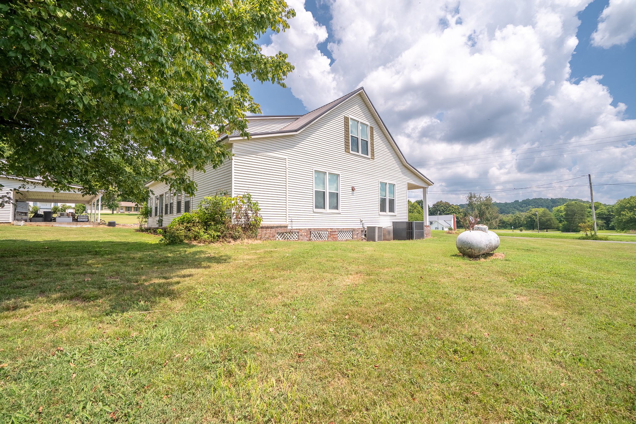 109 Cherry Street Westpoint, TN 38486 - Photo 11 of 36