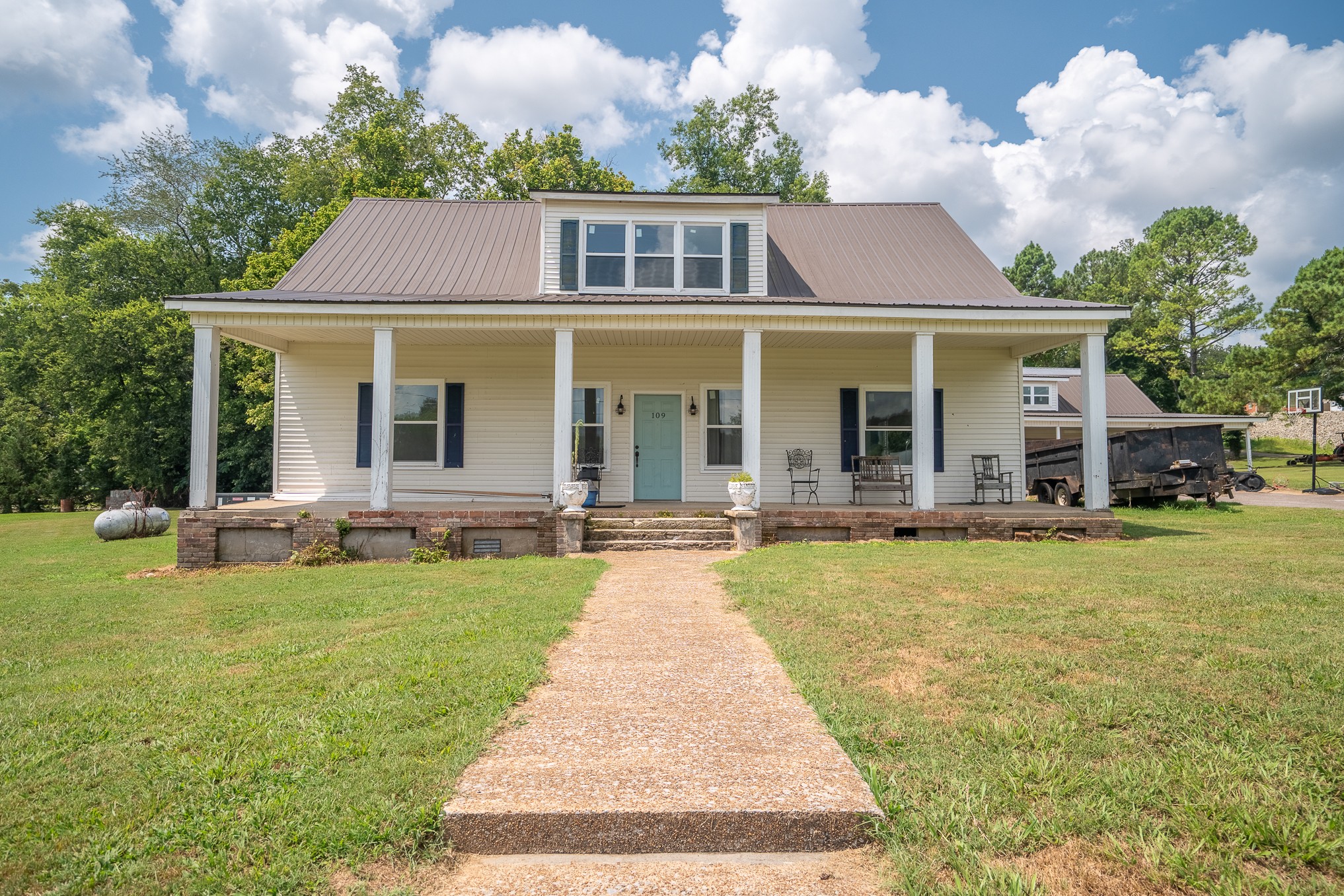 109 Cherry Street Westpoint, TN 38486 - Photo 2 of 36