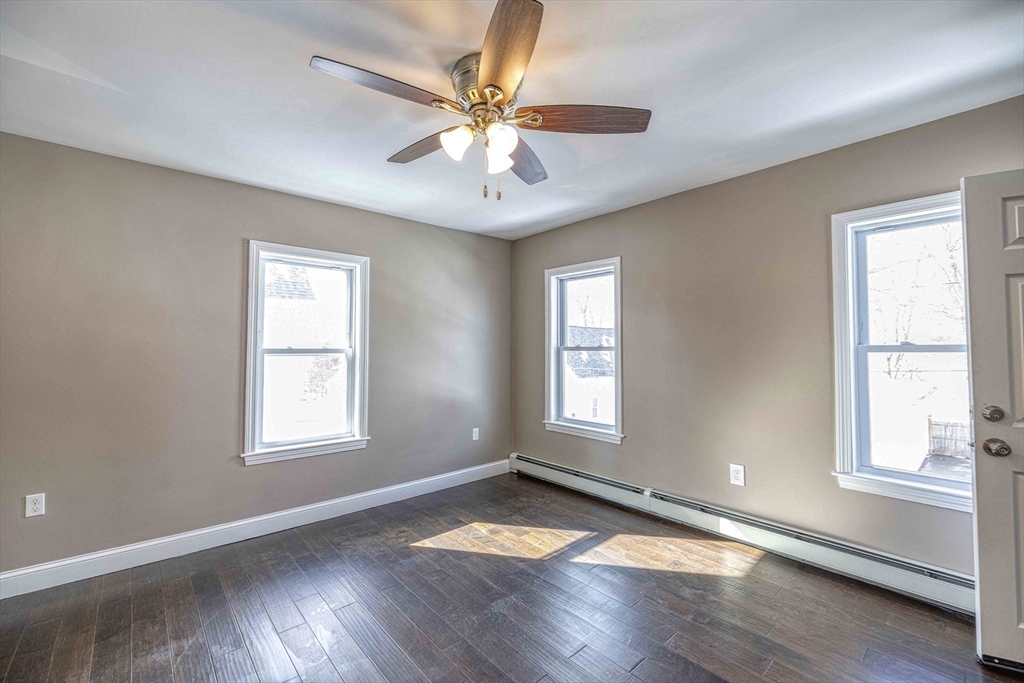 12 Beacon Street Taunton, MA 02780 - Photo 11 of 24