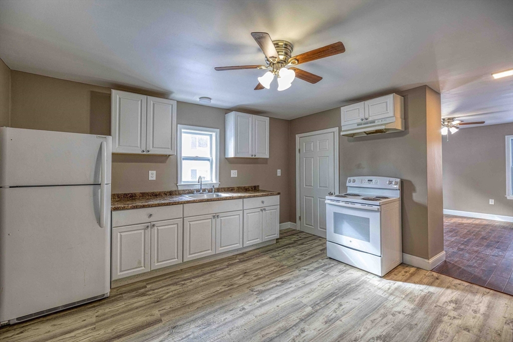 12 Beacon Street Taunton, MA 02780 - Photo 3 of 24