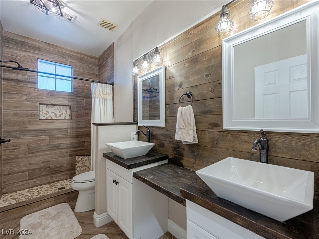 689 Blue Crystal Creek Road Henderson, NV 89002 - Photo 47 of 76