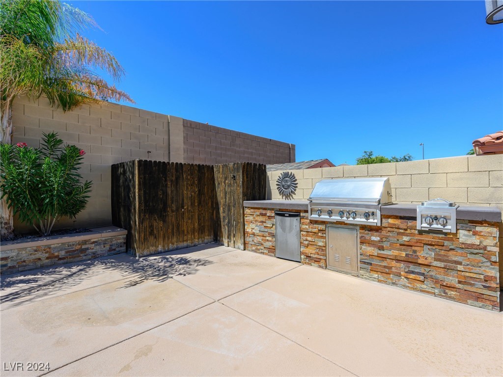 689 Blue Crystal Creek Road Henderson, NV 89002 - Photo 73 of 76