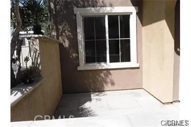 a black and white photo of a room