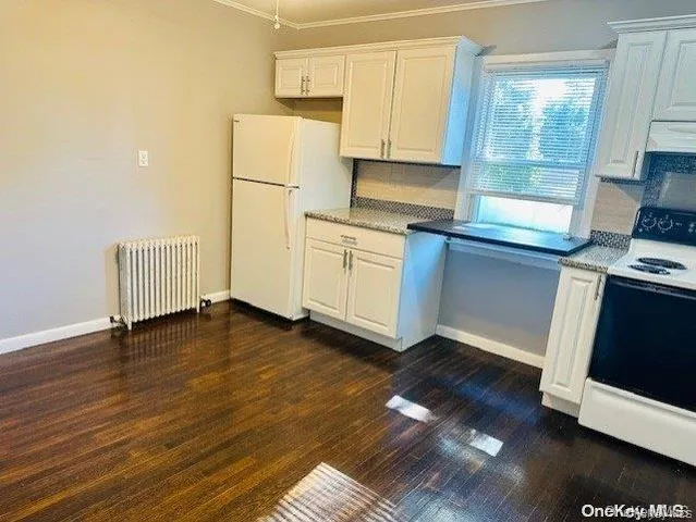 $2,800 | 66 Folsom Avenue, Huntington Station, NY 11746