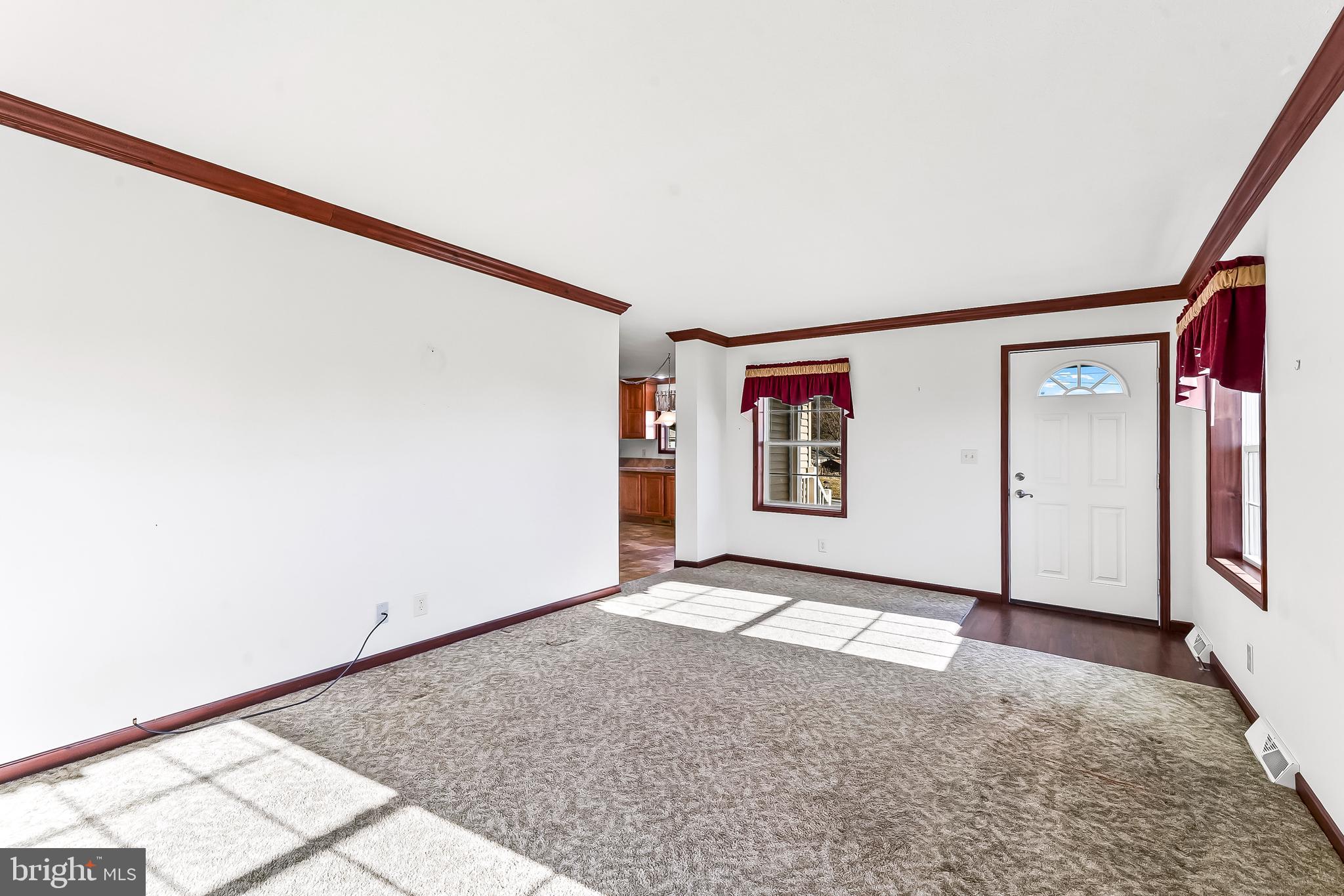 936 Gap Road Kinzers, PA 17535 - Photo 5 of 31 Living Room