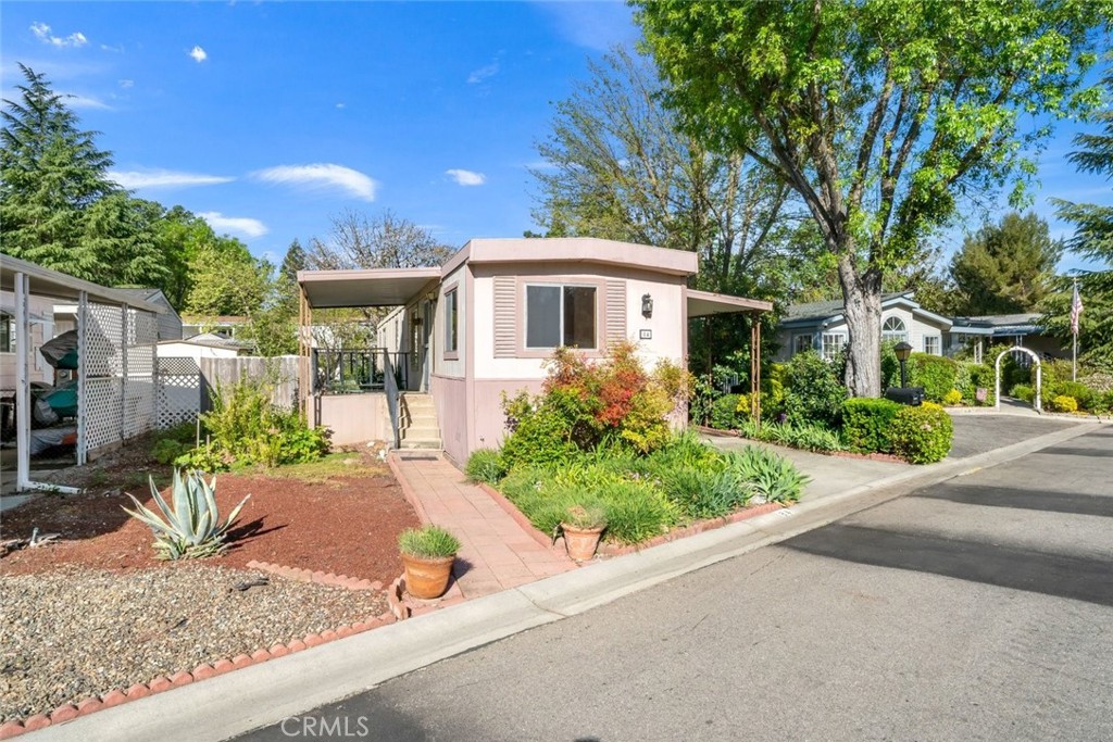 84 Laguna Place Paso Robles, CA 93446 - Photo 1 of 40