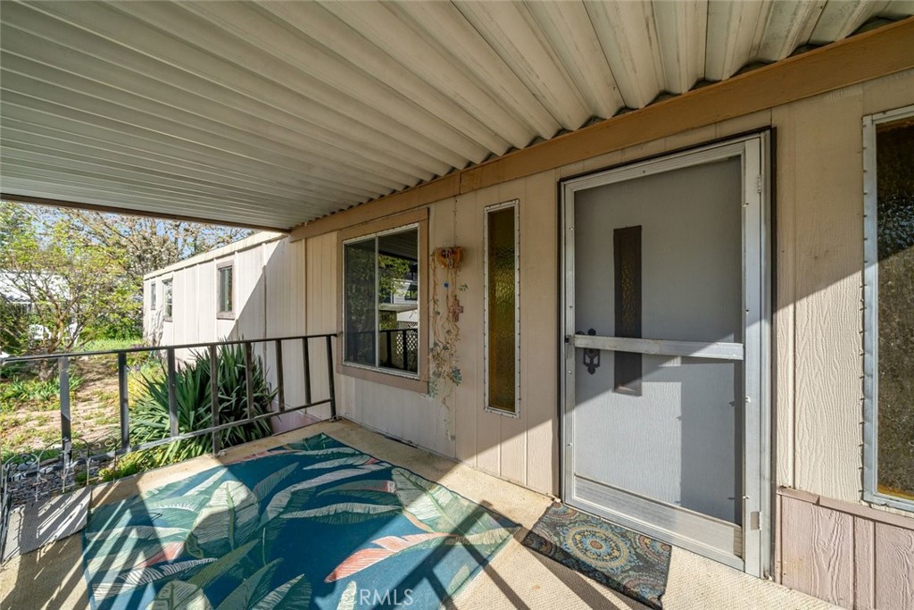 84 Laguna Place Paso Robles, CA 93446 - Photo 2 of 40