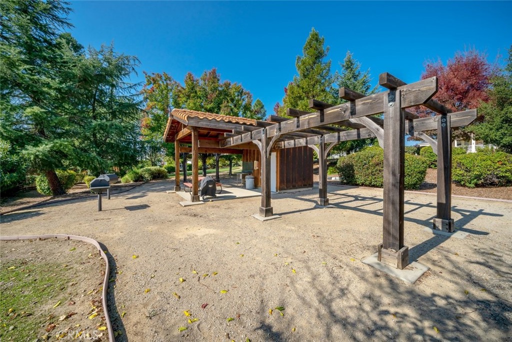 84 Laguna Place Paso Robles, CA 93446 - Photo 36 of 40