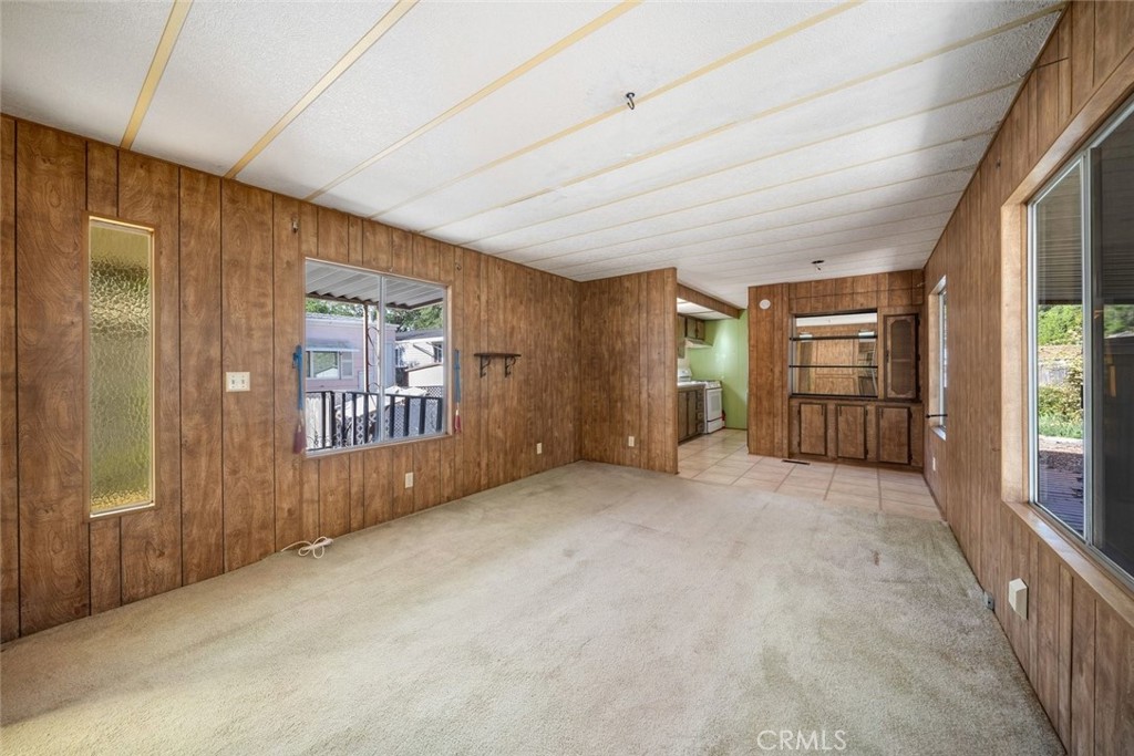 84 Laguna Place Paso Robles, CA 93446 - Photo 4 of 40