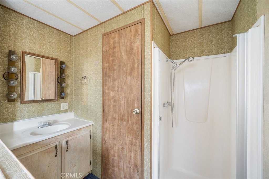 84 Laguna Place Paso Robles, CA 93446 - Photo 9 of 40
