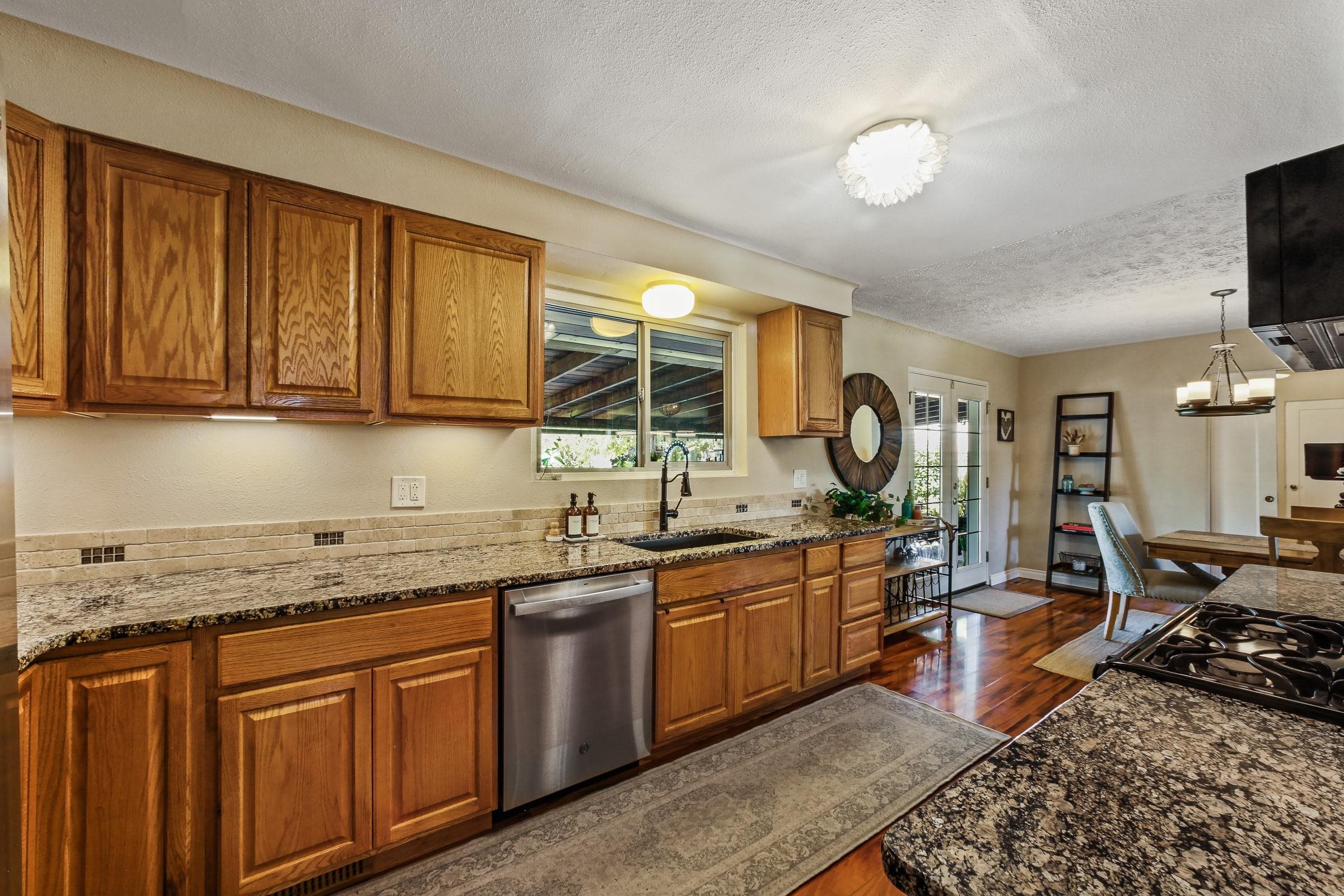 1111 North University Road Spokane Valley, WA 99206 - Photo 8 of 27