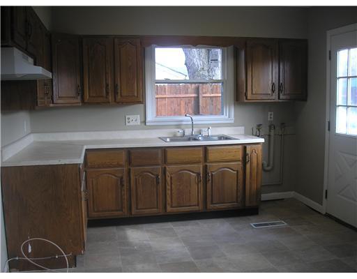 2034 Tanager Road Springfield, OH 45505 - Photo 6 of 16 Gallery Image 6
