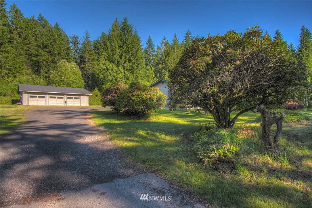 8377 Glenwood Road Southwest Port Orchard, WA 98367 - Photo 5 of 32
