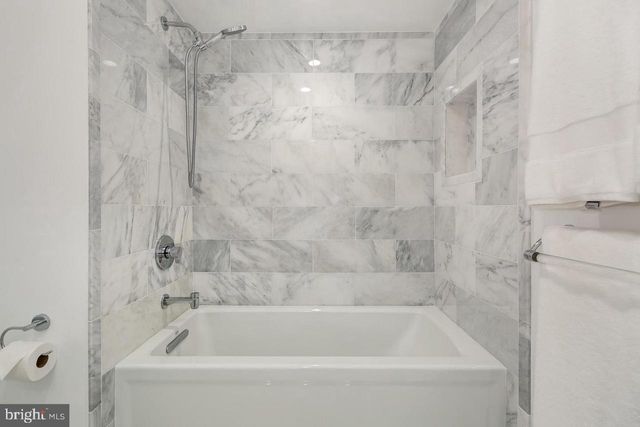 $1,227,000 | 1412 McLean Mews Court, McLean, VA 22101