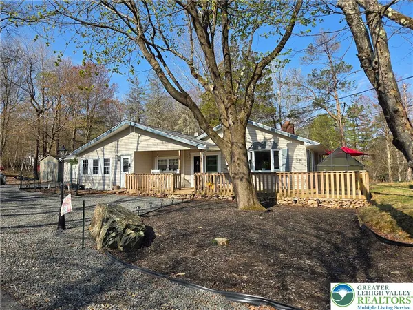 $325,000 | 89 Short Ridge Road, Albrightsville, PA 18210