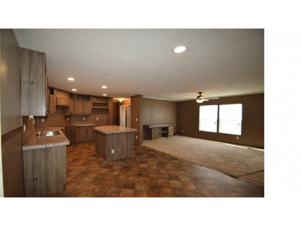258 Dean Road Kingsport, TN 37664 - Photo 3 of 10 Photo 3