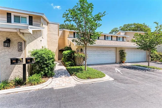 $3,550 | 2927 West Gandy Boulevard, Tampa, FL 33611