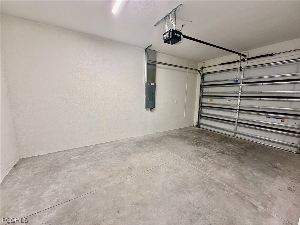 3705 8th Street Southwest Lehigh Acres, FL 33976 - Photo 13 of 16