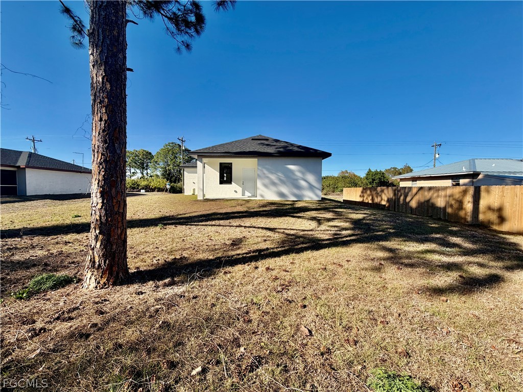3705 8th Street Southwest Lehigh Acres, FL 33976 - Photo 15 of 16