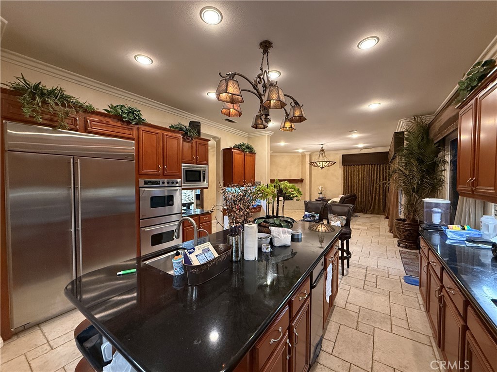 2119 Ridgeview Terrace Drive Signal Hill, CA 90755 - Photo 7 of 22 a kitchen with lots of counter top space