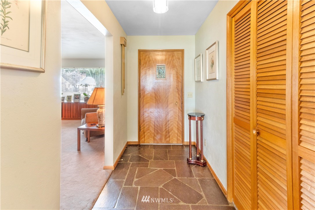 1710 Southwest Gails Avenue Chehalis, WA 98532 - Photo 19 of 24 a view of bathroom