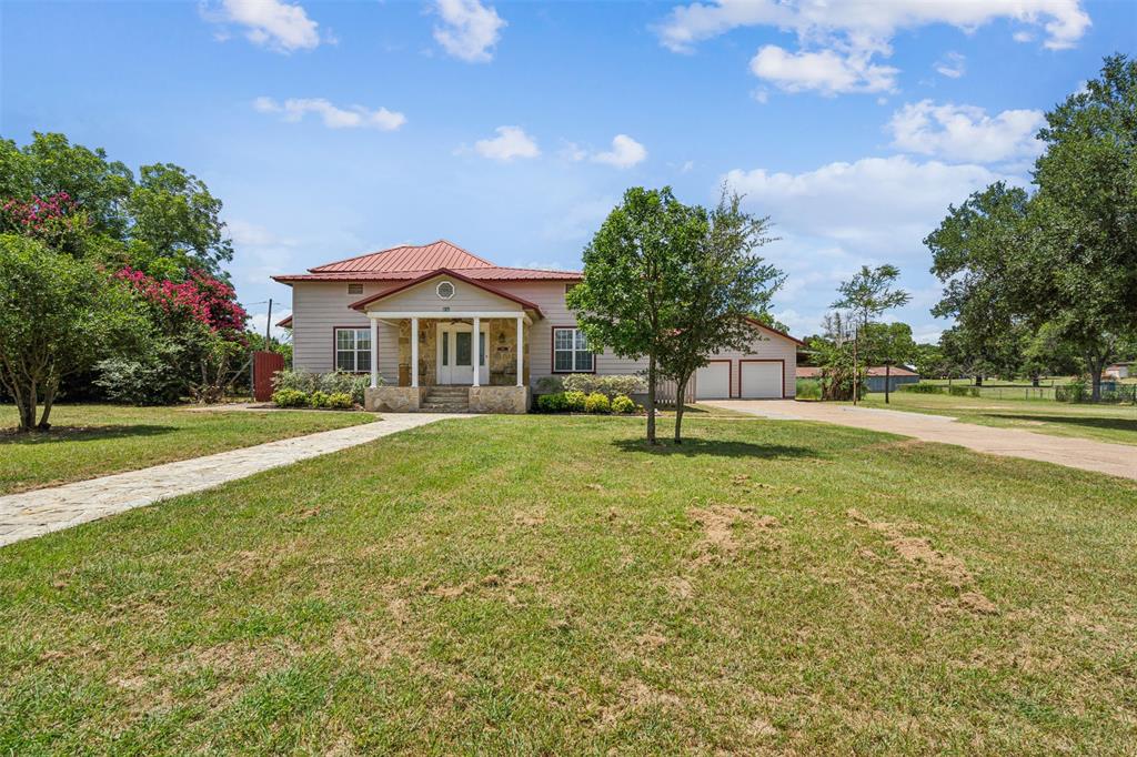 836 East Reynosa Ave