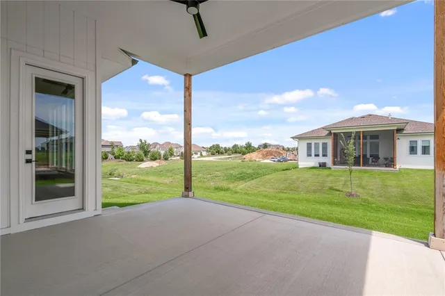 $733,200 | 14163 South Houston Street, Olathe, KS 66061